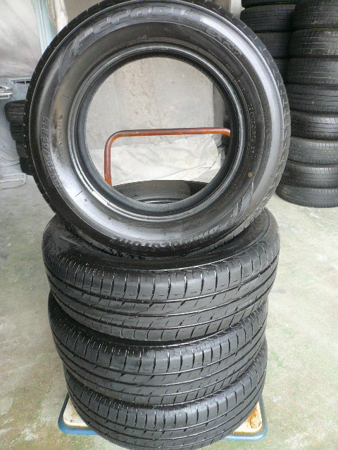 ◎T504 215/60R16 4本 2021年51週製 バリ溝 ヨコハマ IG60 中古