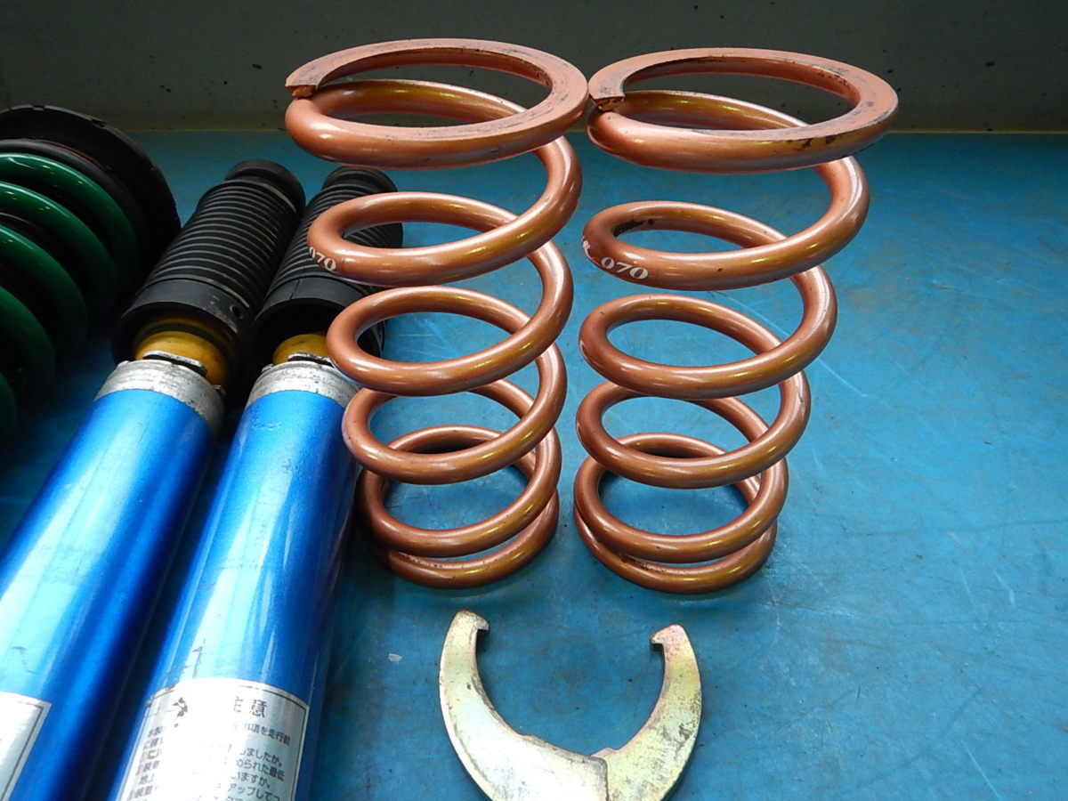 ⭐︎スイフトスポーツ車高調中古⭐︎