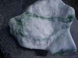 翡翠　鑑賞石自然石 楽天市場】鑑賞石の通販