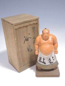 相撲 人形のYahoo!オークション(旧ヤフオク!)の相場・価格を見る