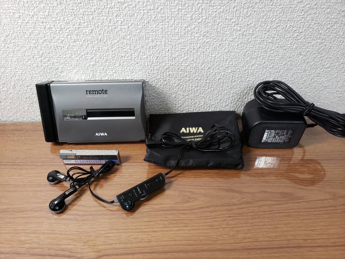 ☆ AIWA HS-PL35 PORTABLE CASSETTE PLAYER カセット プレーヤー