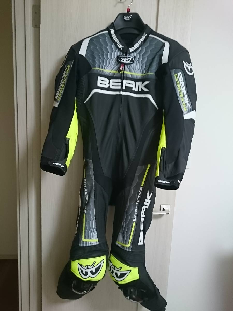 ベリック BERIK バイク用ウェア BERIKから新作レーシングスーツと 