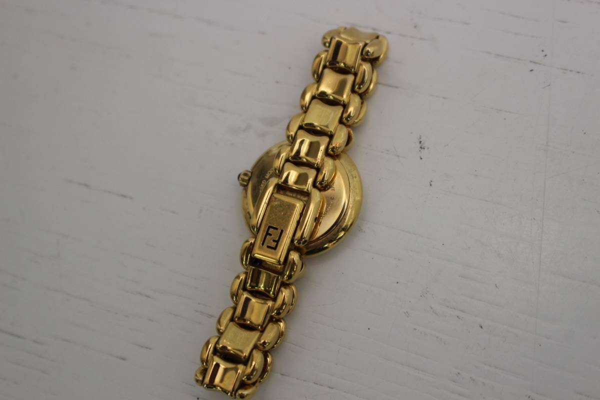 稼動品 美品 フェンディ 700l ゴールド FENDI シェル コマ付属｜Yahoo