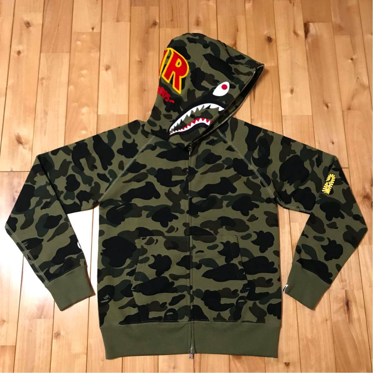大型専門店 ☆新品☆ 1st camo green 2nd シャーク パーカー M shark 大型専門店 ☆新品☆ 1st camo green 2nd シャーク パーカー M shark