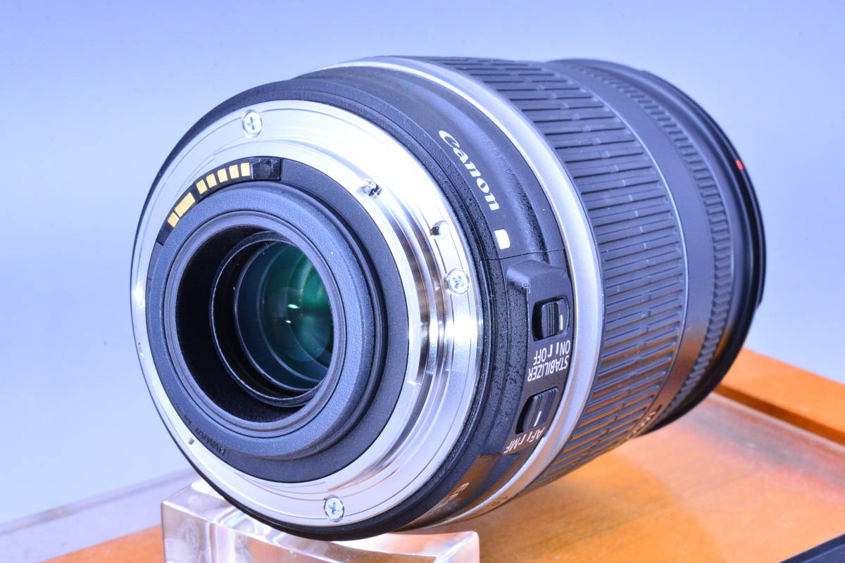 EF-S 18-200mm Canon IS Lens F3.5-5.6 f3.5-5.6 | f⁄