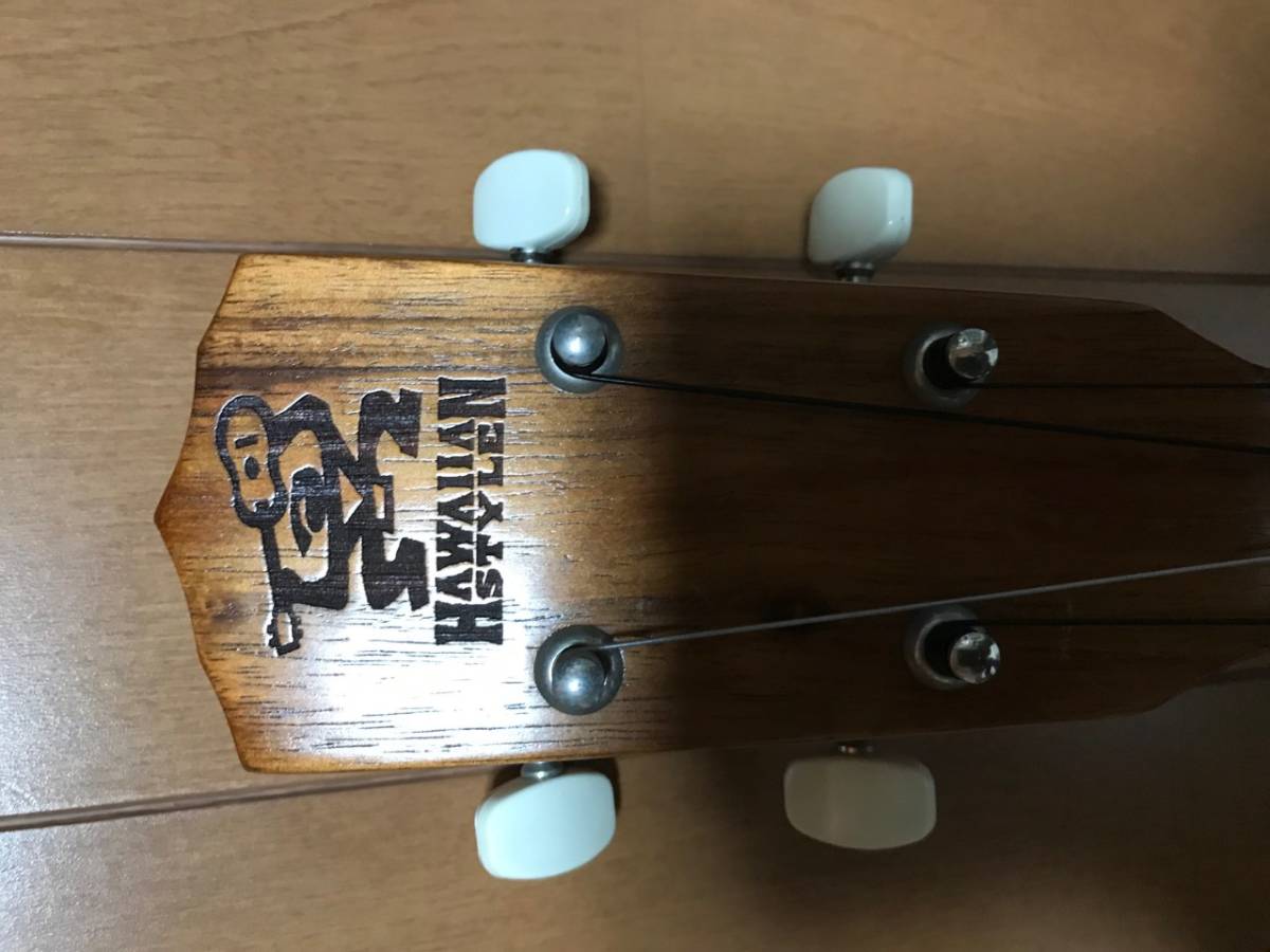【終活】G STRING UKULELE Co 　ハワイアン・スタイルのウクレレ（全長約６６センチ）_4