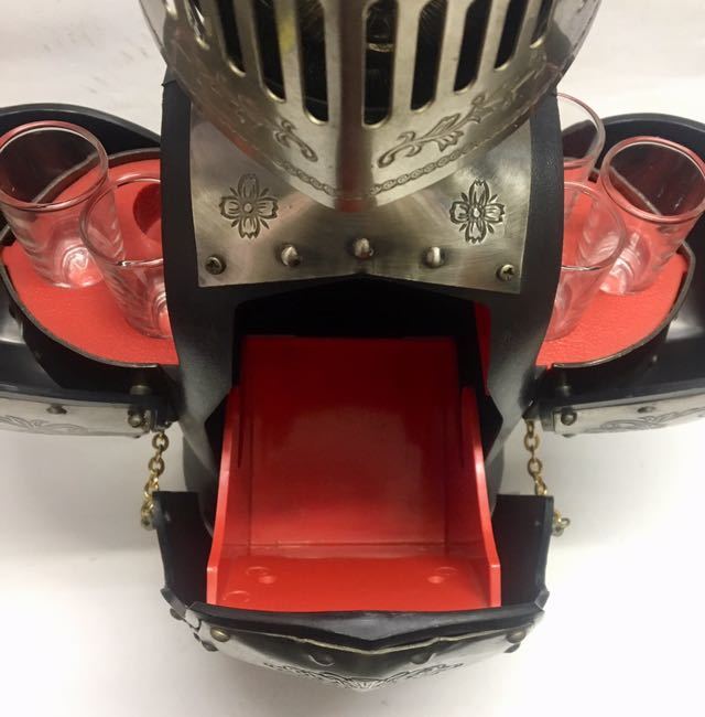 昭和レトロ NIKKA ニッカ ウイスキー 甲冑 ボトルケース 検・西洋騎士