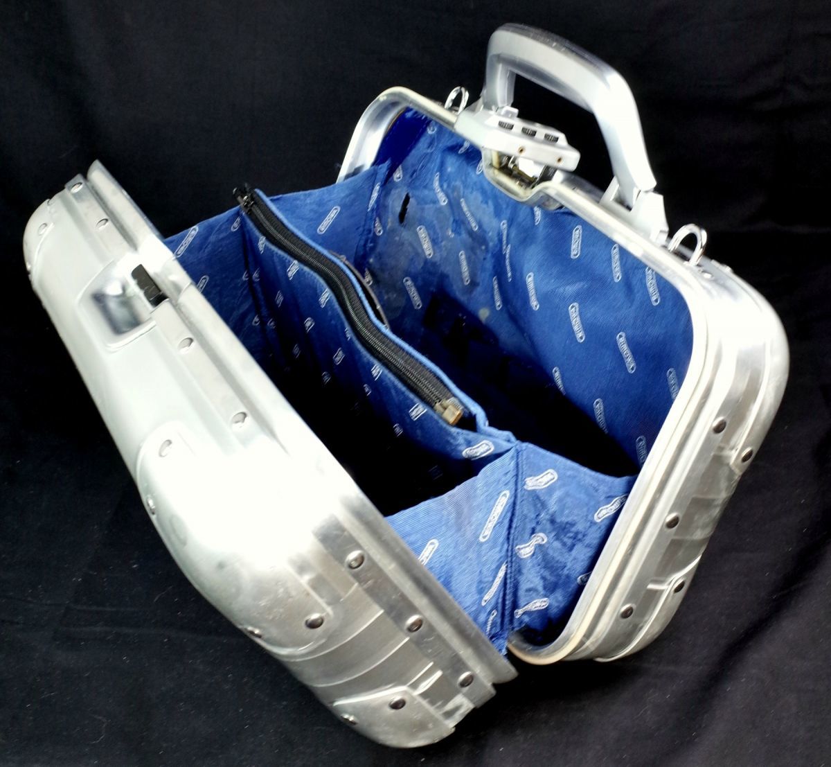 リモワ 928.16 絶版　ピッコロ RIMOWA ⭐︎TOPAS/トパーズ リモワ 928.16 絶版 『TOPAS⁄トパーズ』 ピッコロ CODE1422 公式通販