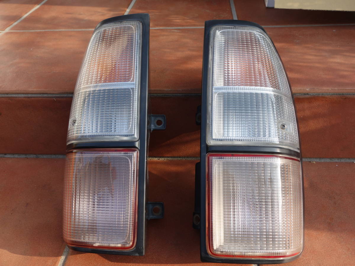 プラド 0 ランクル LEDテールランプ レッドクリアータイプ 2026年最新 