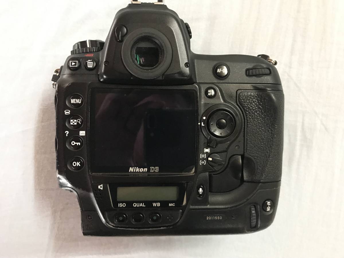 Nikon D3 - Camera FX SLR Body Review | Digital 12.1MP The Full 