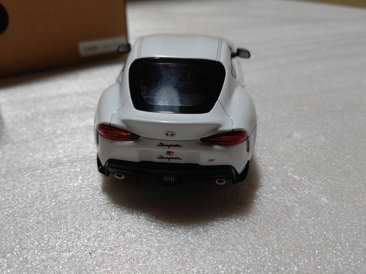 GR ホワイトメタリック Supra トヨタ 1⁄30スケール 1⁄30 D01 ミニカー 