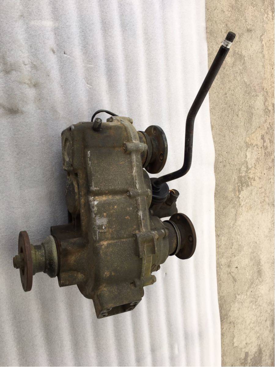 全国無料，豊富な JA11ジムニーに付けていたSJ30後期トランスファー(トランスミッション)｜売買されたオークション情報、yahooの商品情報をアーカイブ公開 - オークファン トランスミッション