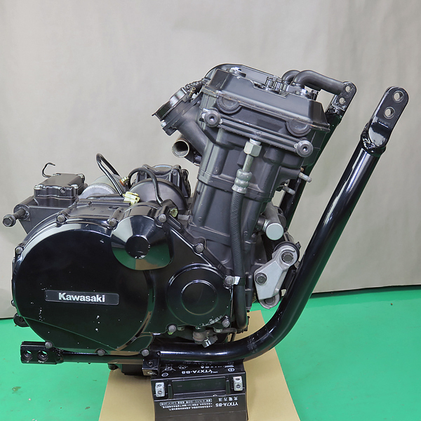 ZX-11 ZXT10D 純正エンジンAssy！E37KA ZZ-R1100 【公式通販】