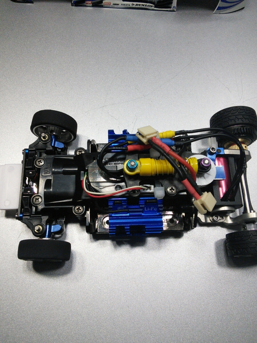 ミニッツMR-03VE京商50周年記念仕様ジャイロ付◎ルート246アルミパーツ付 ミニッツMR-03VE京商50周年記念仕様ジャイロ付◎ルート246アルミ
