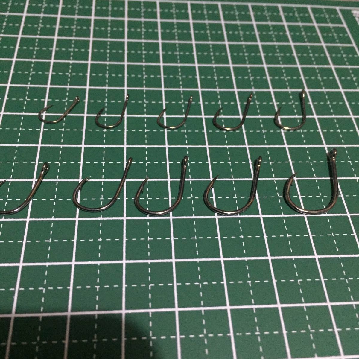 コスパ最高！約500本入り ケース付き マス針マスバリ 釣り針 検 がまかつ ザップ リューギ RAID レイド ダイワ シマノ ジャッカル イマカツ_2