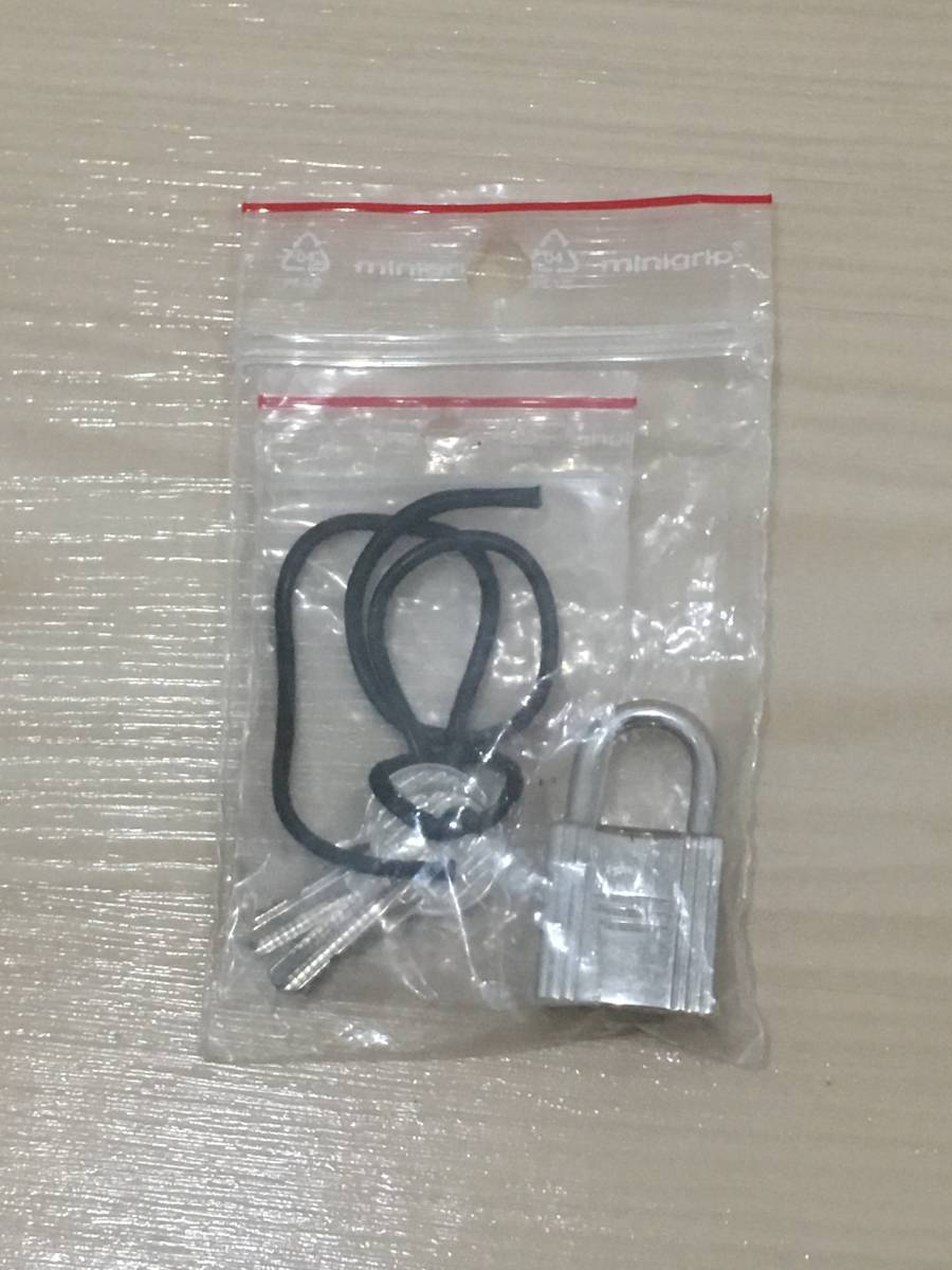 超美品 HERMES シルバー カデナ 南京錠 パドロック 鍵付き117 HERMES エルメス カデナ 南京錠 パドロック 117 鍵 スペアキー付き