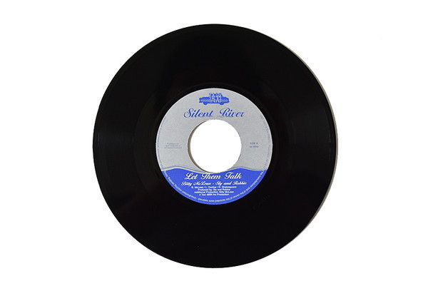 & McLean Sly Robbie Bitty | - + Love Deluxe Edition Restart