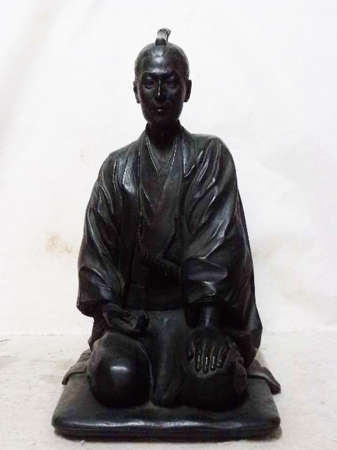 ブロンズ像 吉田松陰像 疋田雪洲作木彫像の細密写 銅製 | 銅像吉田松陰 