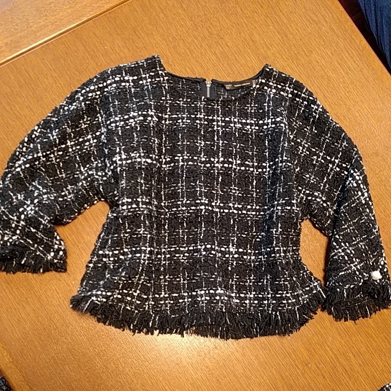 Zara ザラ 素敵ツイード セットアップ 女性用 売買されたオークション情報 Yahooの商品情報をアーカイブ公開 オークファン Aucfan Com