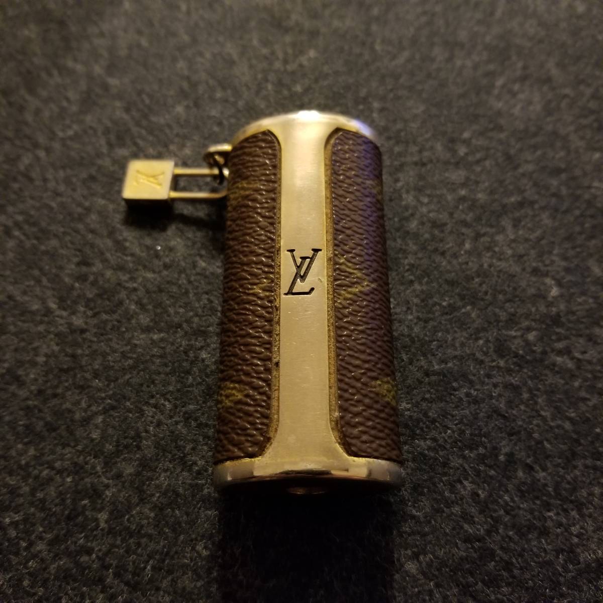 ルイヴィトン LOUIS ライターケース VUITTON モノグラム カバー Louis