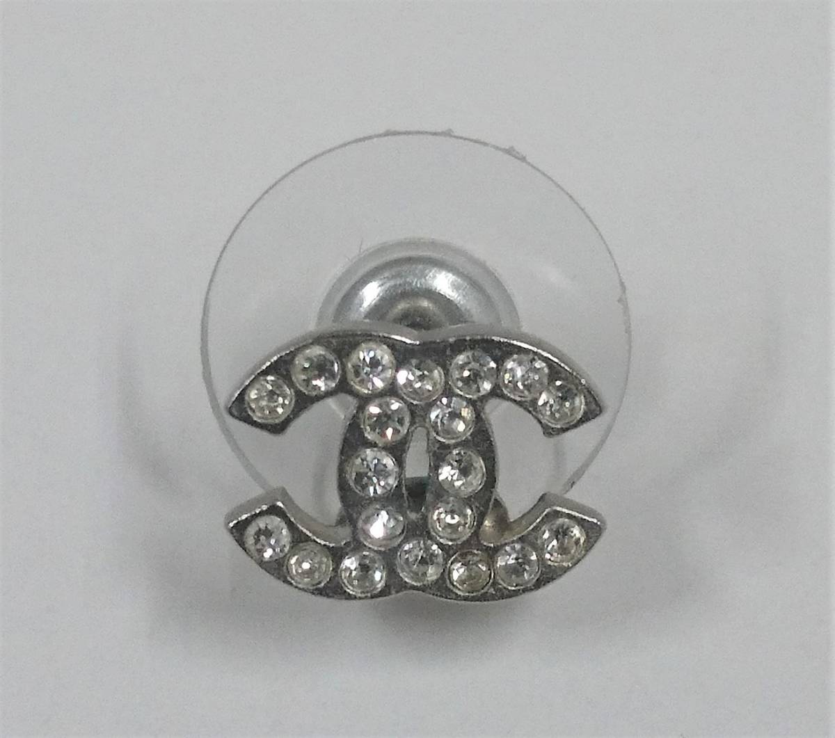 ◇ CHANEL シャネル ココマーク ラインストーン ピアス A13V 片側のみ 