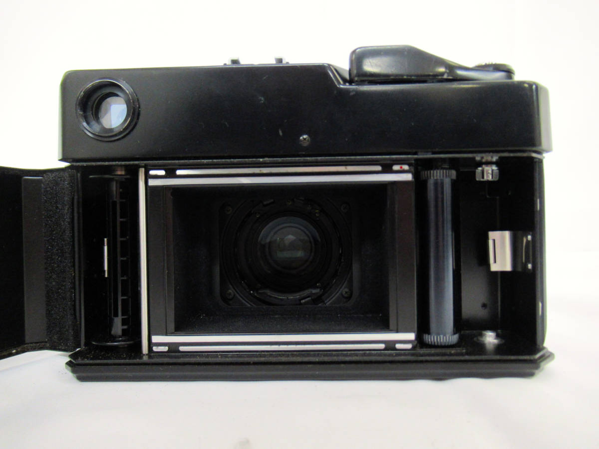 Fuji GW690 Camera - Medium Format Fujica 90mm III | the Leica