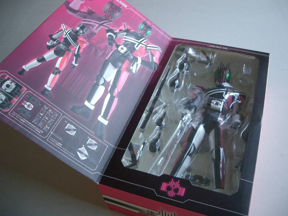 ☆必見!!◇メディコム・トイ□PBM! 仮面ライダーディケイド◇PROJECT 