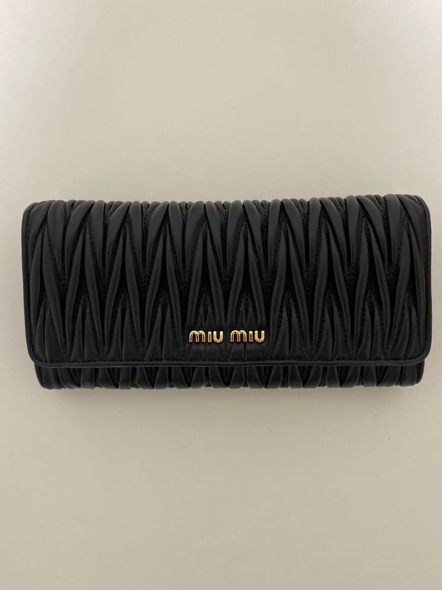 長財布 ロングウォレット miumiu(ミュウミュウ) miumiu ミュウミュウ