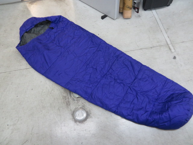 激安大特価，セール NANGA ナンガ アルピニスト600 キャンプシュラフ マミー型 登山 縦走 3シーズン 車中泊 化繊 ベストセラー 寝袋/寝具 018036014(マミー型シュラフ)｜売買されたオークション情報、yahooの商品情報 マミー型シュラフ