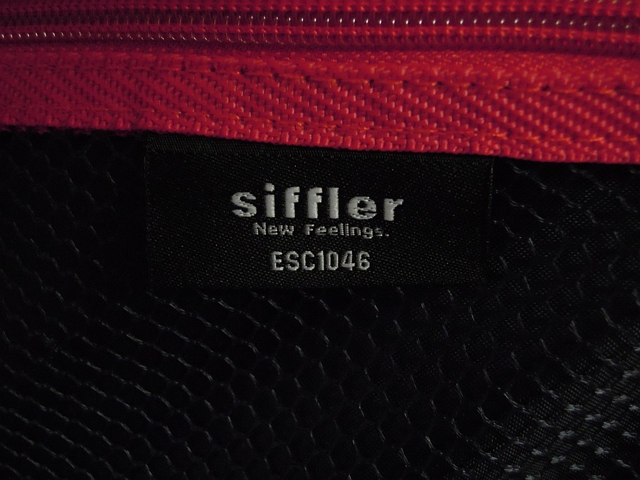 3631)Siffler シフレ スーツケース 4輪 TSA ESC1046 カーボンプリント ホワイト