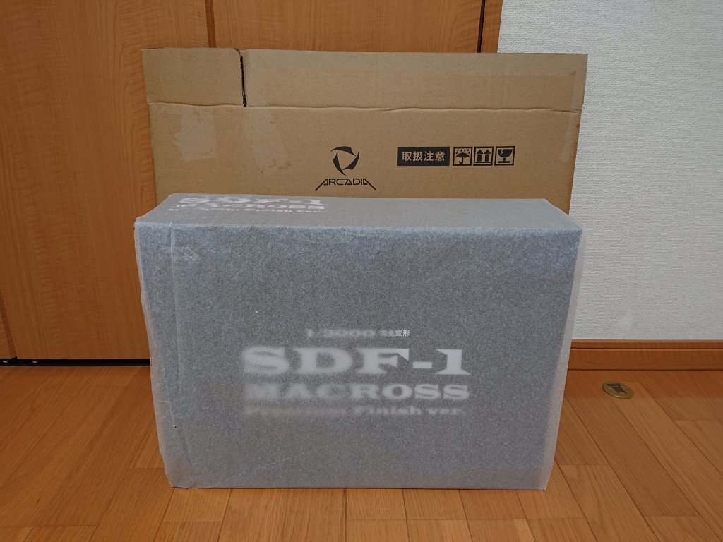アルカディア製 1/3000 SDF-1 マクロス Premium Finish 新品未開封