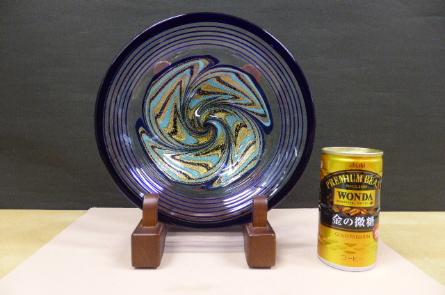 岩田久利 共箱 工芸ガラス (工芸品)の落札相場・落札価格 Yahoo