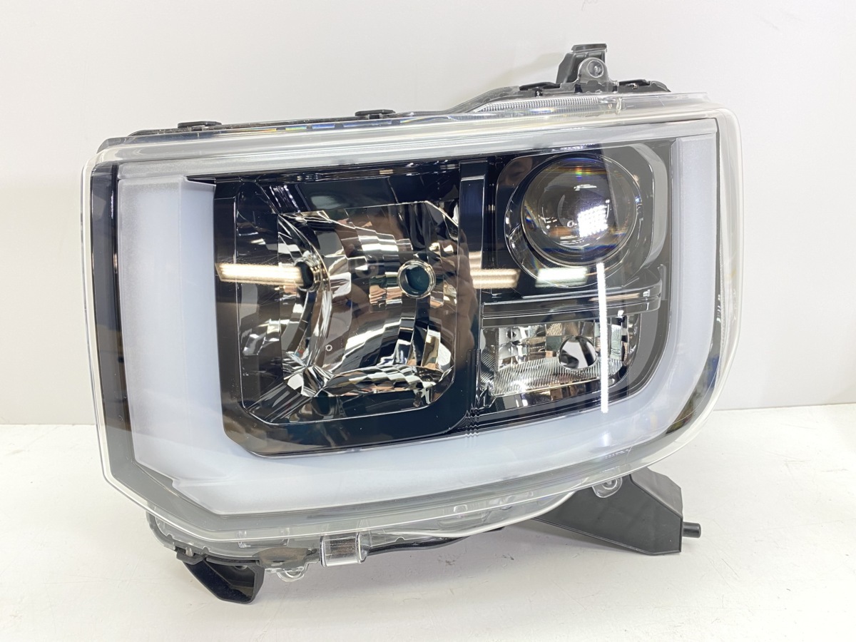 スズキ純正 ヘッドライト DE51V 左右セット 商品状態良好品 中古品