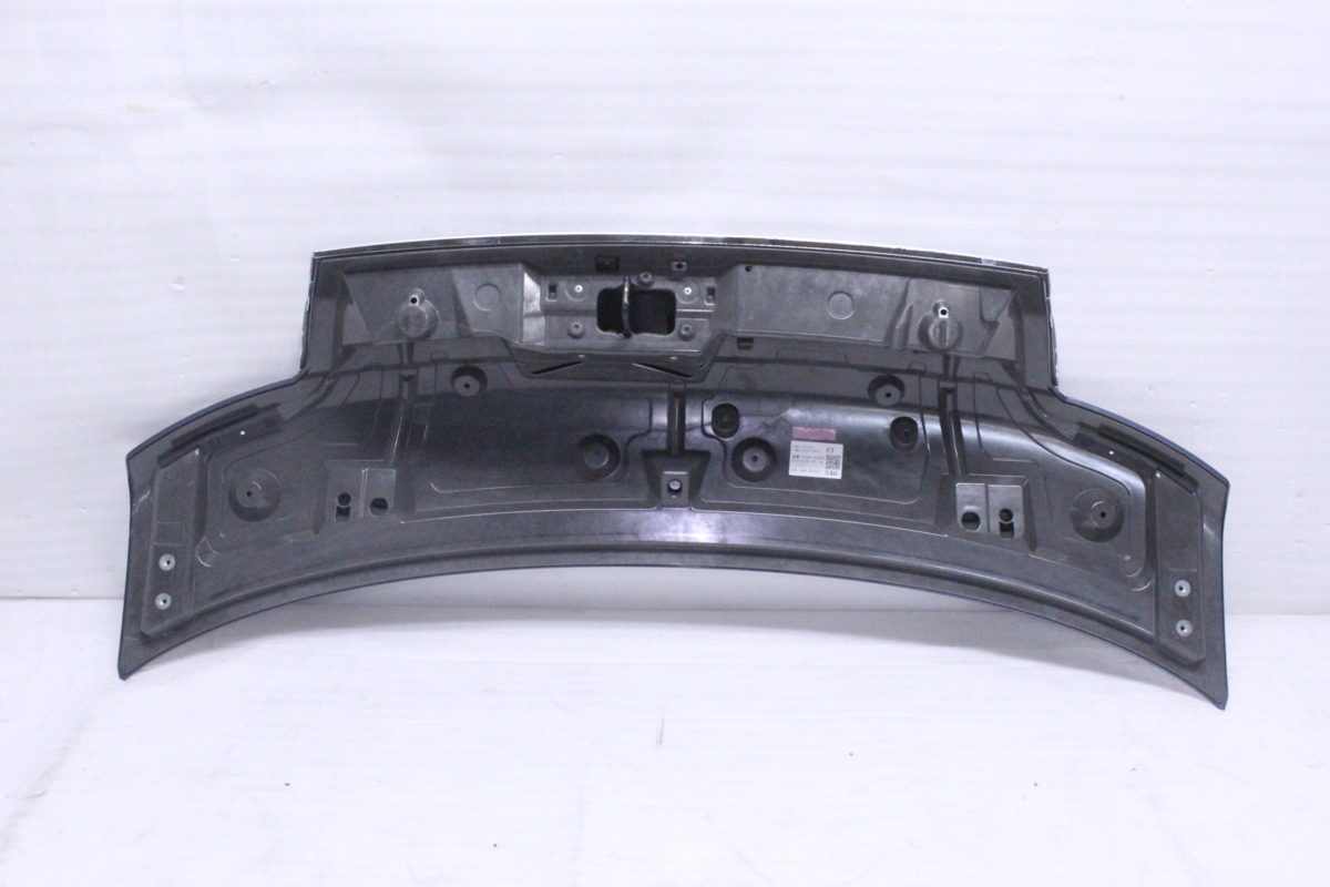 9X-142☆前期 LA600S&frasl;LA610S タントカスタム☆ボンネット 53301