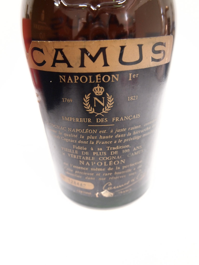 限定SALE，お買い得 ☆CAMUS NAPOLEON カミュ ナポレオン クリアボトル☆コニャック ブランデー 古酒・未開栓 A6969C3