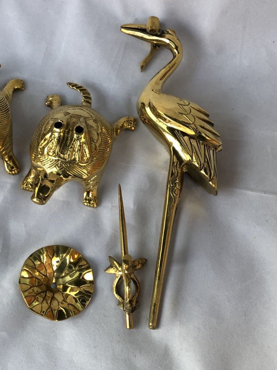 仏教美術 仏具 真鍮製灯立 火立 燭台 ローソク立て 一対 仏教美術 仏具 真鍮製灯立 火立 燭台 ローソク立て 一対