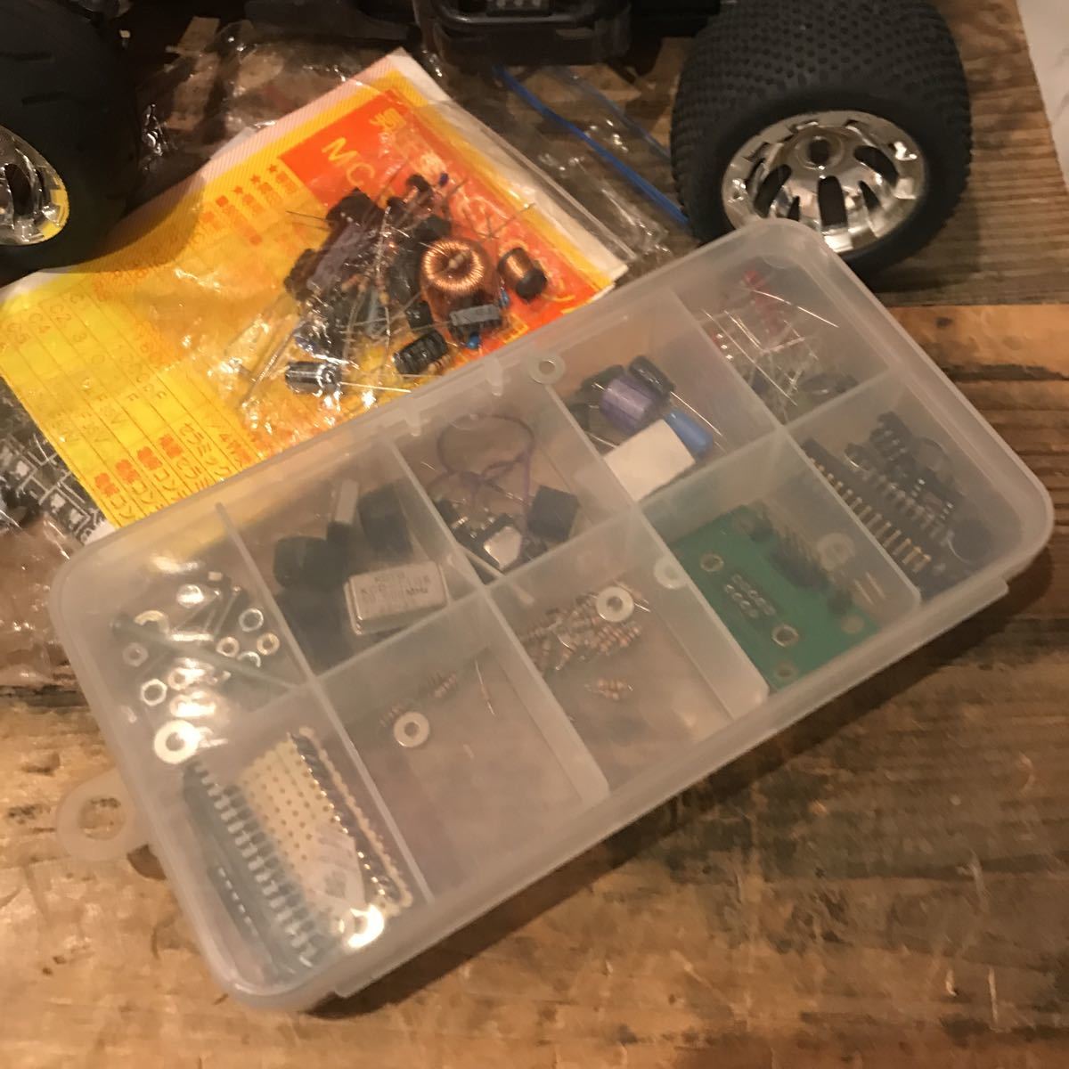5835◇ 田宮 TAMIYA タミヤ 部品多数有 ラジコン ジャンク 部品取り 他