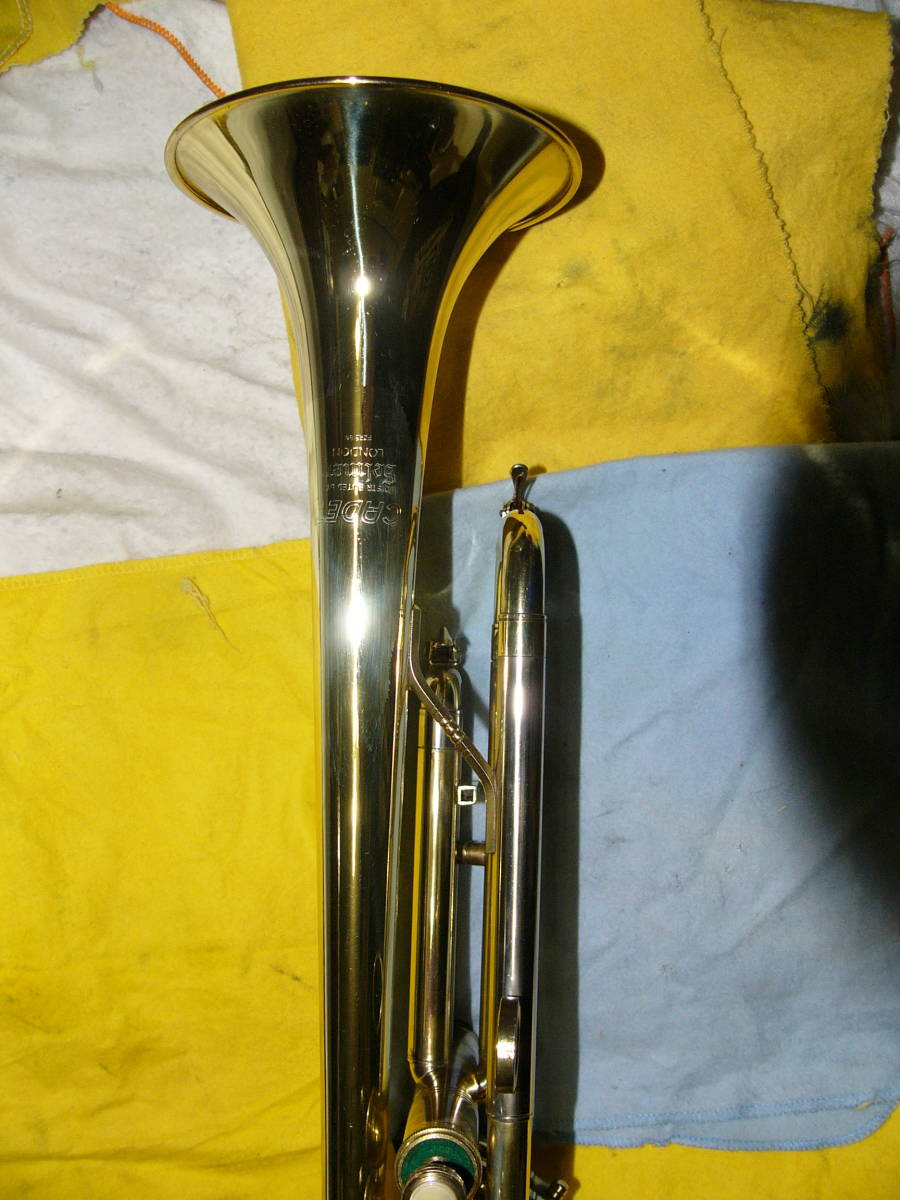 Selmer トランペット - メルカリ 社製CADETモデルのトランペット 公式