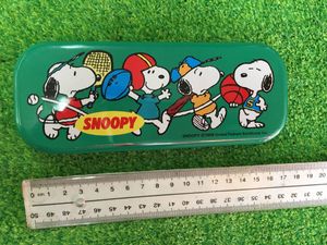 サンリオ スヌーピー ペンケースの平均価格は100円 ヤフオク 等のサンリオ スヌーピー ペンケースのオークション売買情報は1件が掲載されています