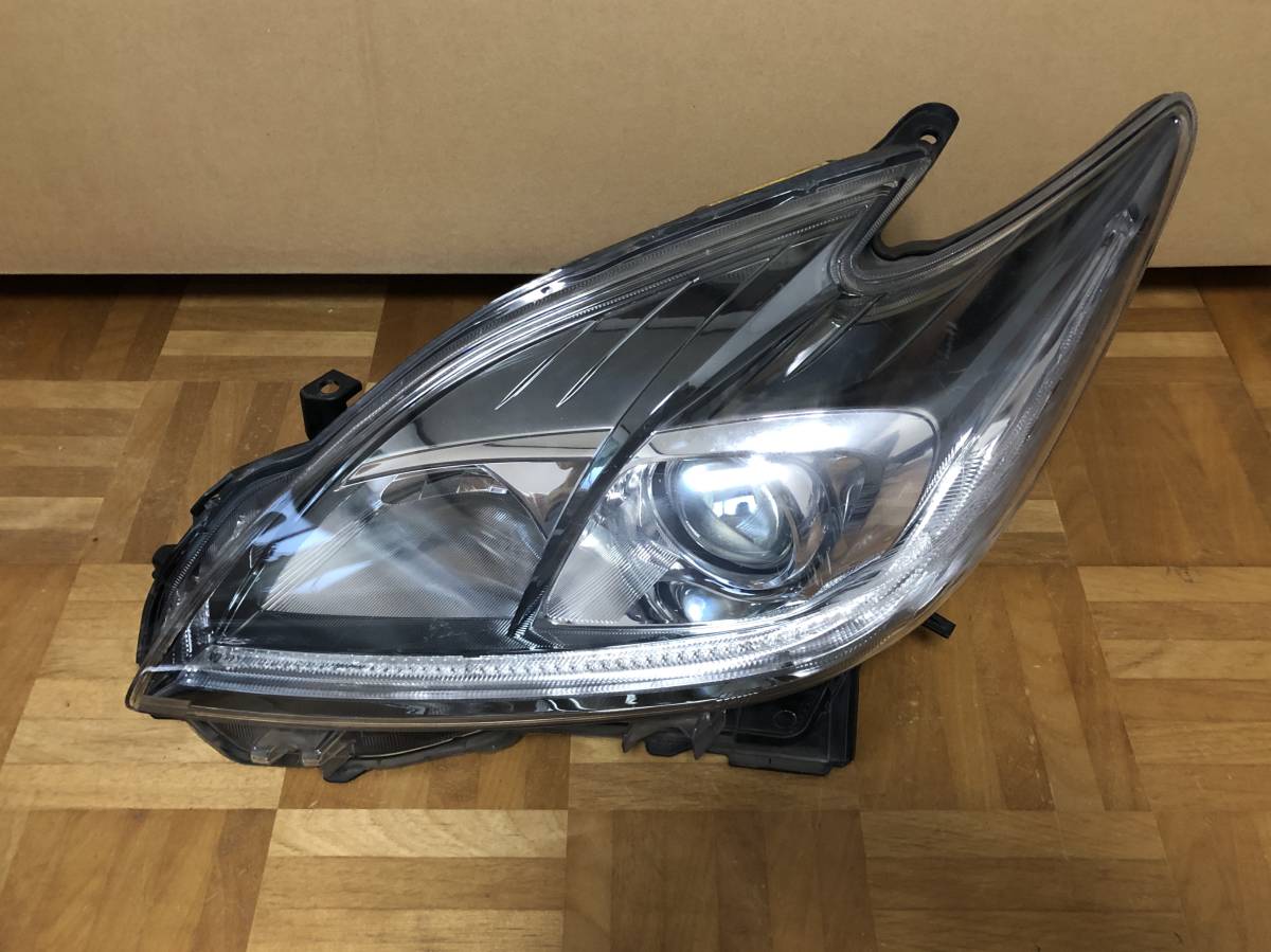 プリウス ZVW30 後期 HID 左ヘッドライト 47-52 M 9_3_1良品 プリウス