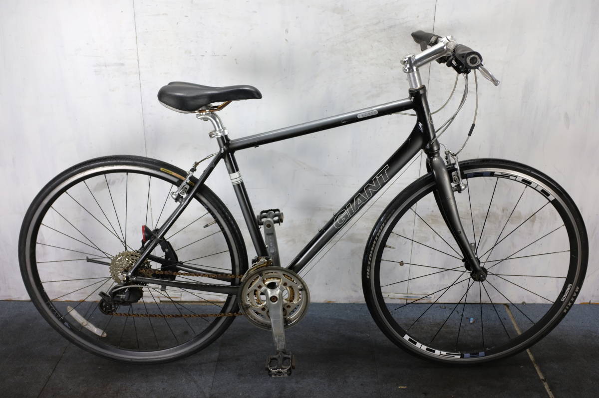  良品 GIANT ESCAPE 700C アルミ 24速 500mm クロス(Mサイズ)｜売買されたオークション情報、yahooの商品情報をアーカイブ公開 - オークファン Mサイズ