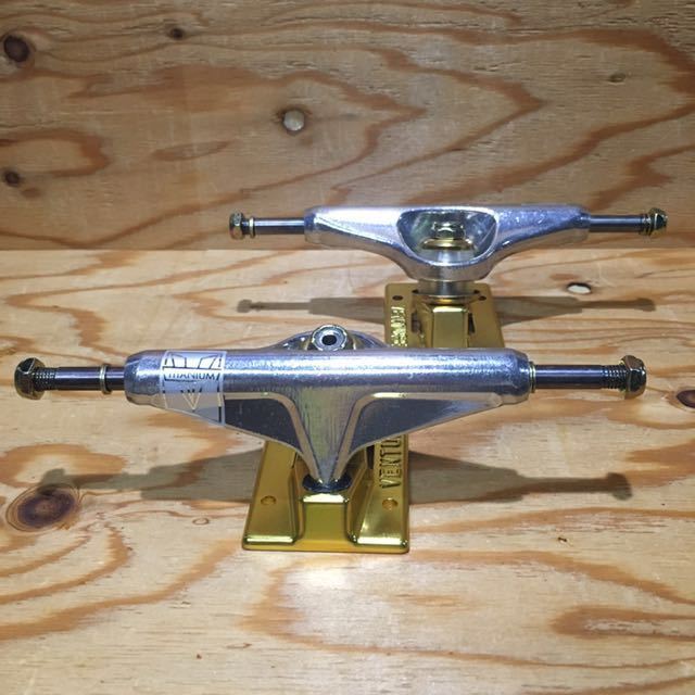 お得，安い VENTURE ベンチャー トラック チタニウム V-TITANIUM SILVER GOLD 5.0LO(トラック)｜売買されたオークション情報、yahooの商品情報をアーカイブ公開 - オークファン トラック