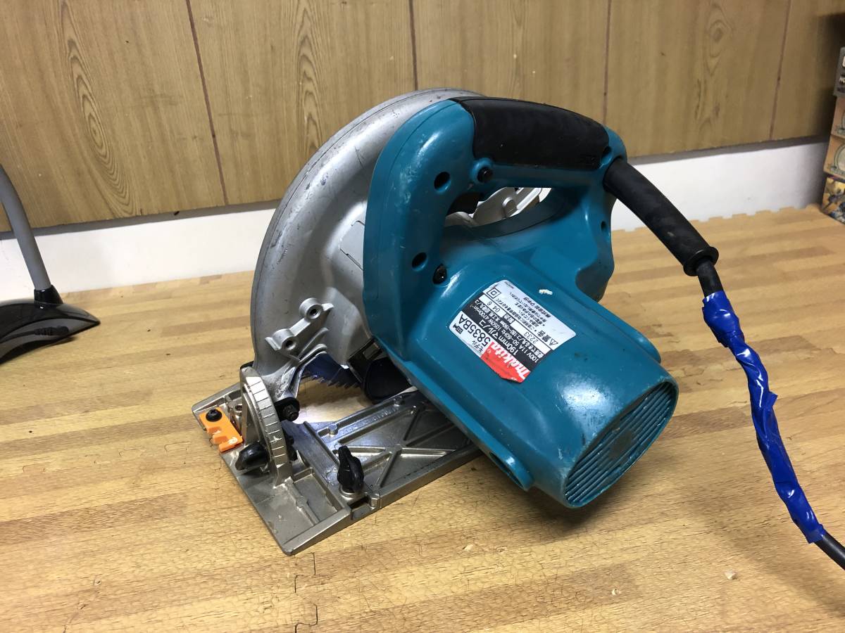 【人気セール，低価】 20D2-39： makita マキタ 190mm マルノコ 5835BA ライト付き 丸のこ 電動工具 大工道具(丸のこ)｜売買されたオークション情報、yahooの商品情報をアーカイブ公開 - オークファン 木工用