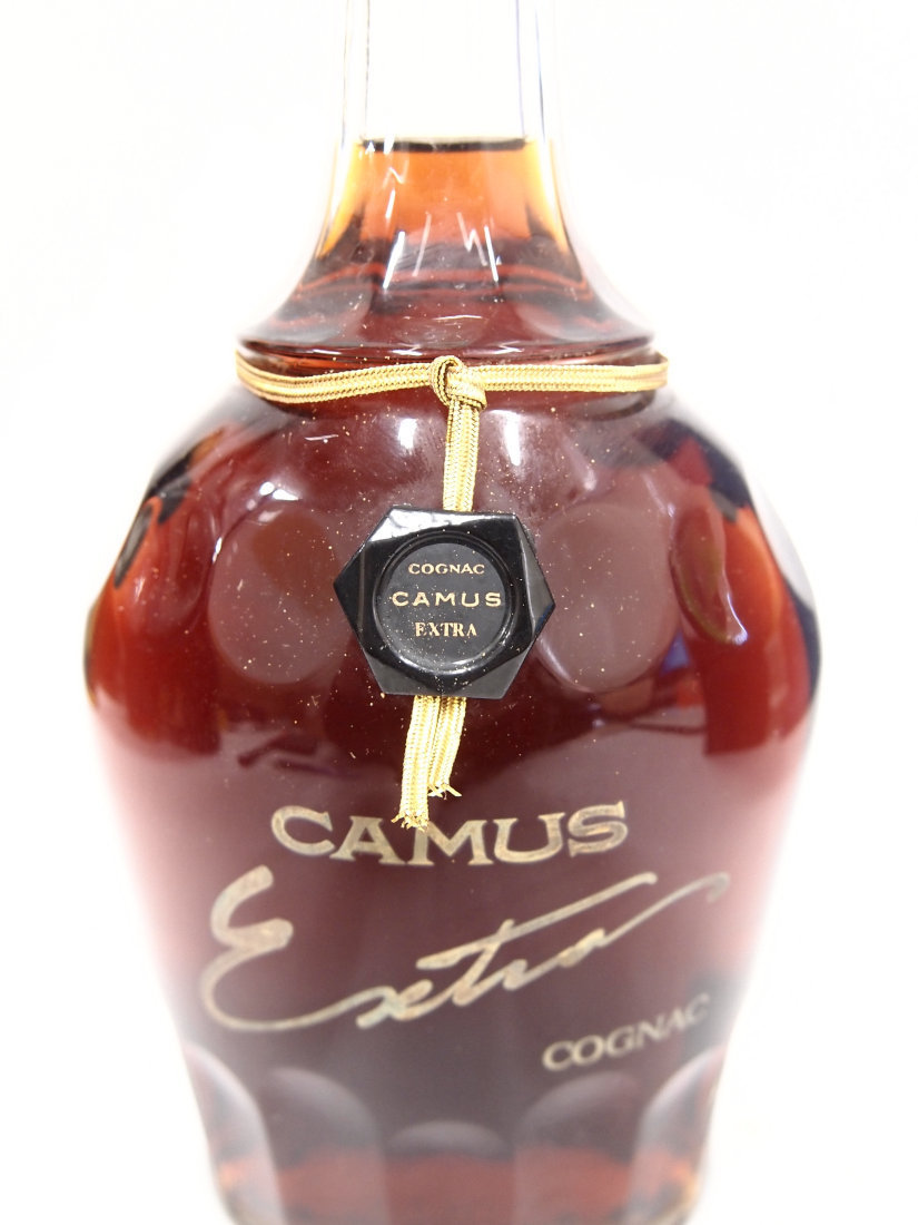 ☆CAMUS EXTRA COGNAC カミュ エクストラ ロングネック 750ml☆コニャック ブランデー 古酒 未開栓 15614D3 カミュ エクストラ CAMUS 40％ エレガンス ロングネックボトル