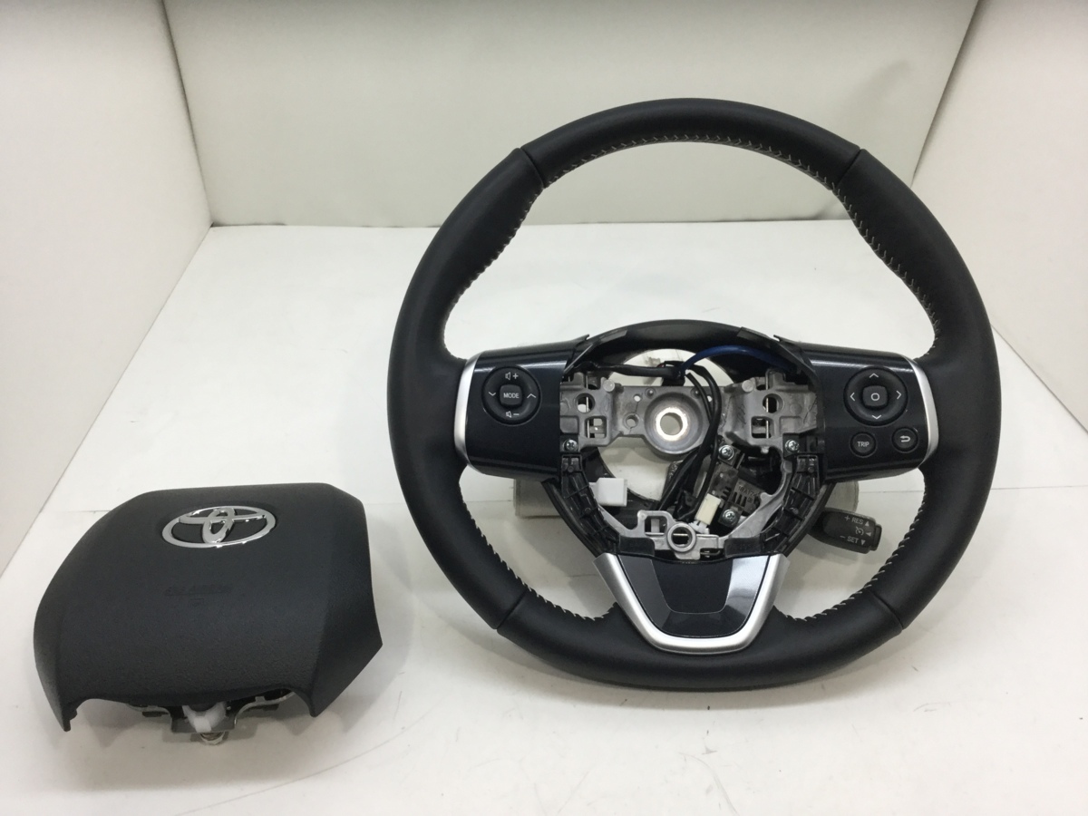 100%新品，人気セール シエンタ ステアリングホイール/ハンドル NHP170G 純正 クルーズコントロール付き(ステアリング、ハンドル本体)｜売買されたオークション情報、yahooの商品情報をアーカイブ公開 - オークファ トヨタ用