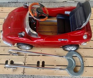 ペダルカーのYahoo!オークション(旧ヤフオク!)の相場・価格を見る