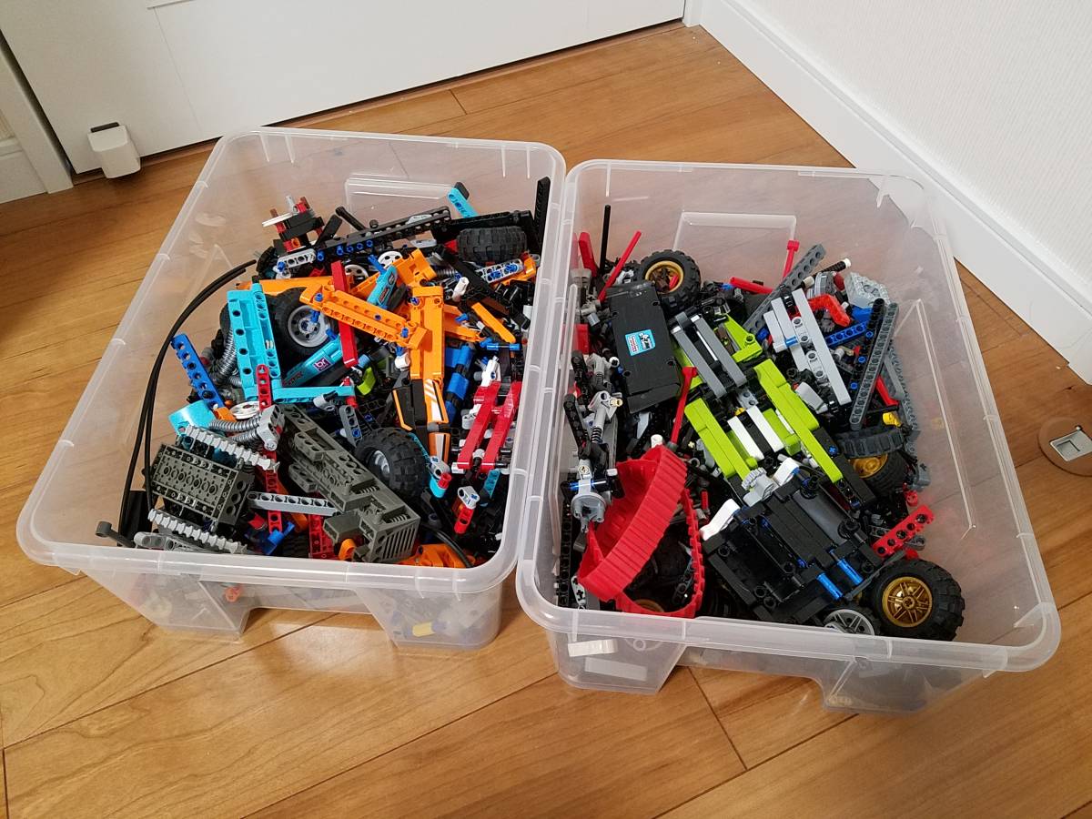 レゴ バラ パーツ 2.9 キロ 程度 テクニック系 ギア タイヤ 接続パーツ リフトアーム 穴あき など 大量 まとめ ジャンク LEGO 同梱不可