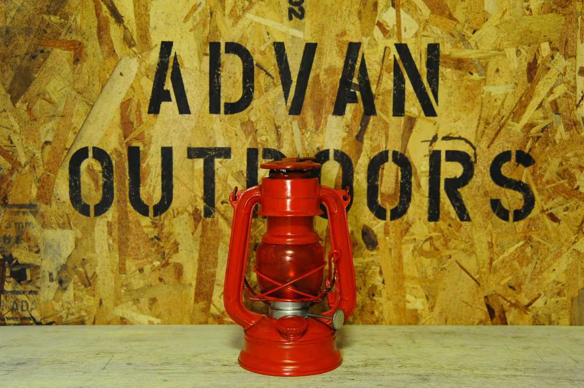 大人気，大得価 VTG WINGED WHEEL 350 Red 048 オイル ランタン / ハリケーンランタン 別所ランプ 灯油 ランタン オイル ランプ キャンプ(灯油ランタン)｜売買されたオークション情報、yahooの商品情報をアーカイブ公 灯油ランタン