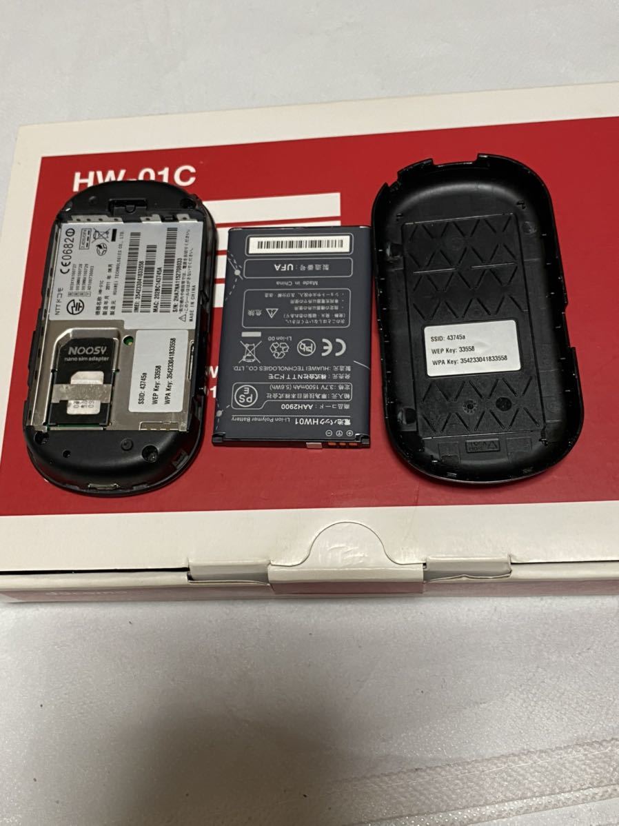★docomo HW-01c モバイルルーター 中古★_2