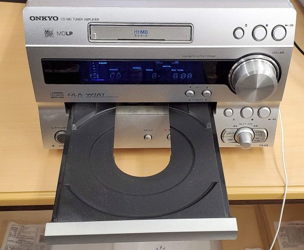 希少 インシュレーター付き専用台（非売品？） ONKYO オンキョー X-N9 (FR-N9 + D-N9) CD/MDチューナーアンプ スピーカー リモコン付
